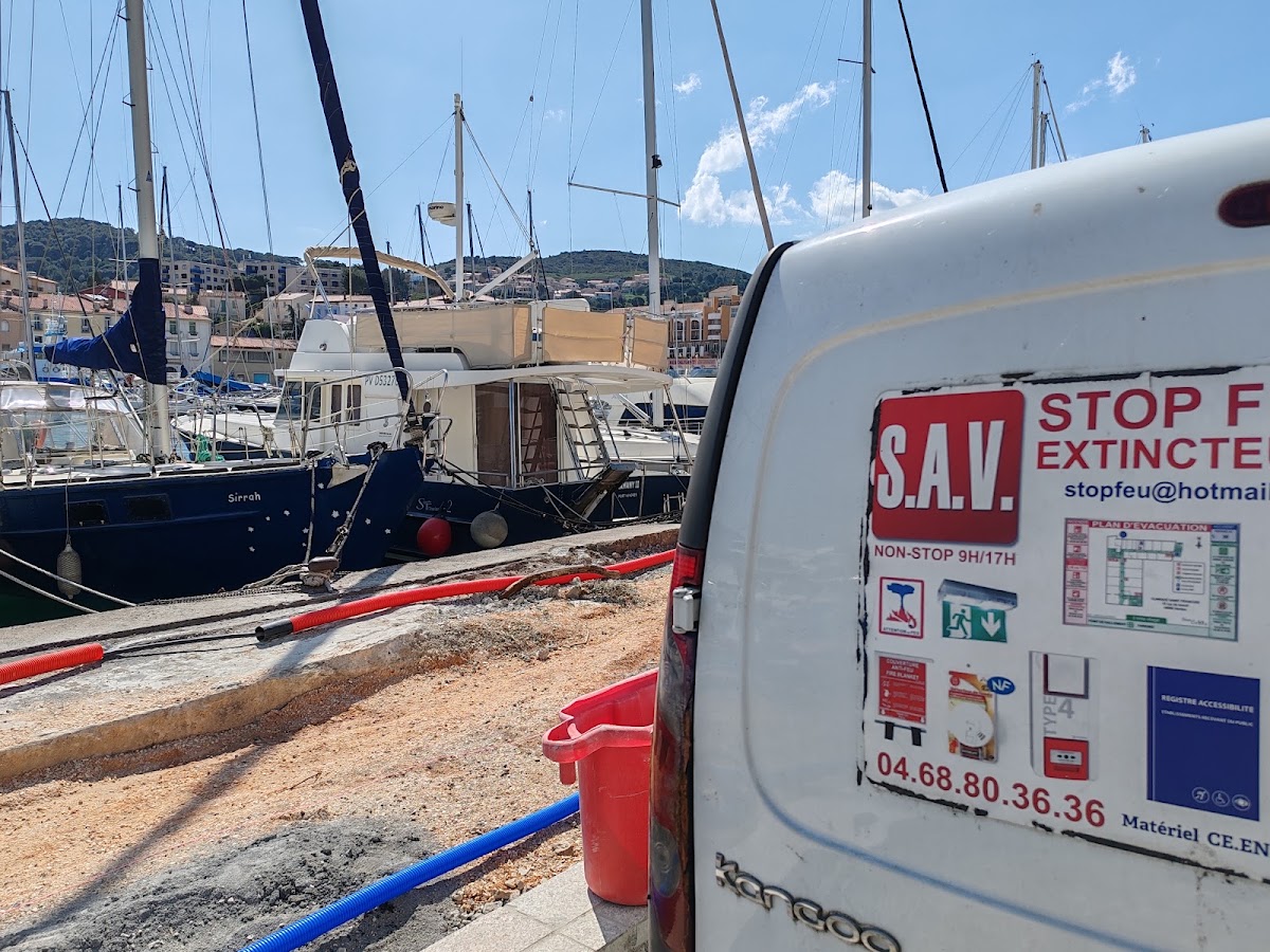 Extincteurs d'occasion révisés proposés par Extincteur66 - stopfeu